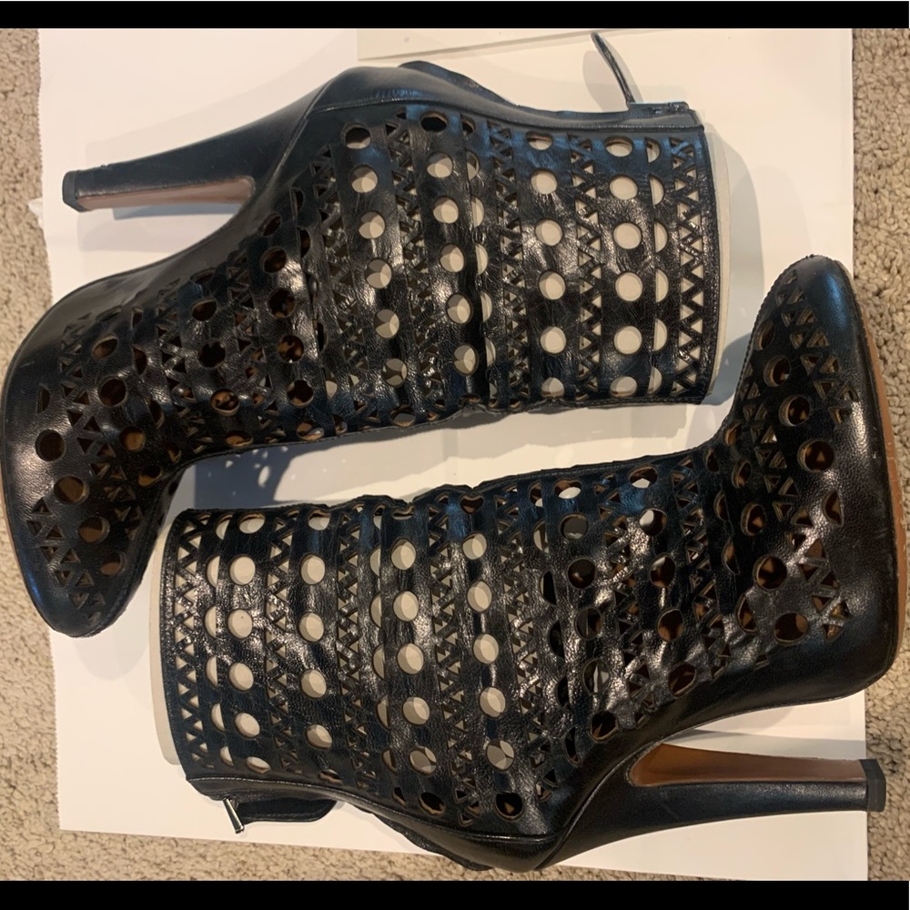 Alaia booties